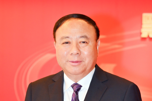 全國人大代表李寅2025年提案--關于推動分布式電源高質量、有序發(fā)展，助力“雙碳”目標實現的建議